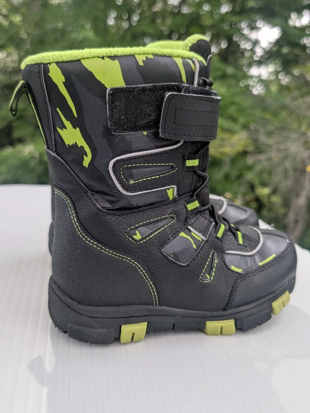 Quest Kids Black & Lime Waterproof High-Top Boots